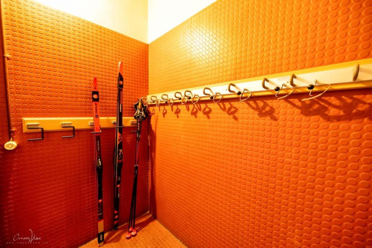 Charming Apartment In St Moritz ภายนอก รูปภาพ